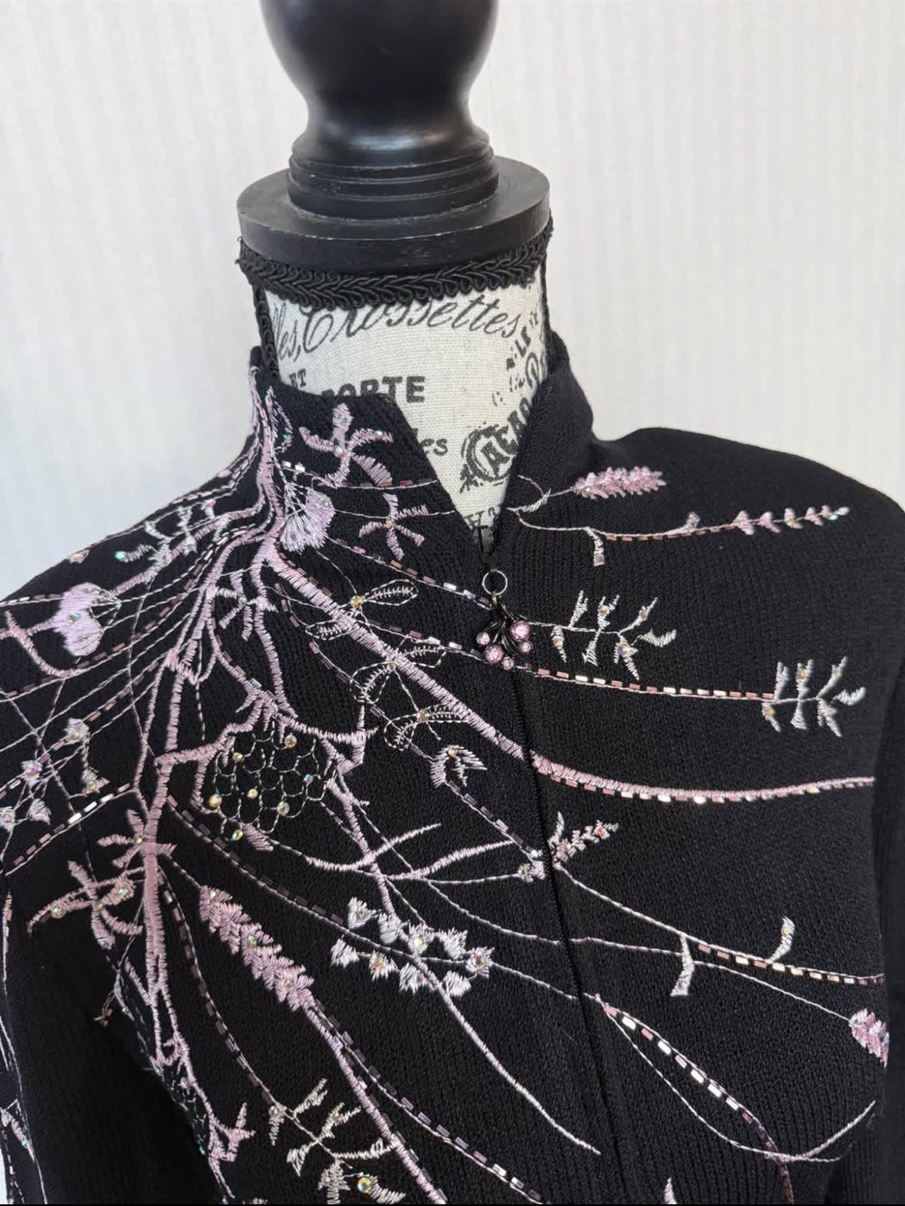 St John Black Embroidered Mandarin Collar jacket with Pink Floral Detailing size - Picture 2 of 3